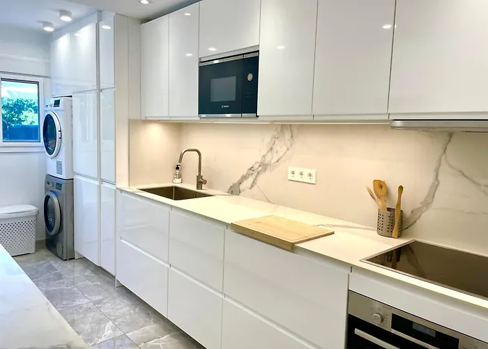 Dama * 马尔韦利亚